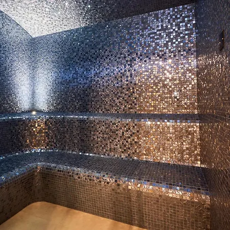 Design Stella Private Pool & 4* Kezmarok