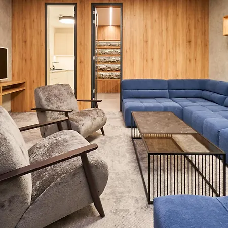 Design Stella Private Pool & 4* Kezmarok