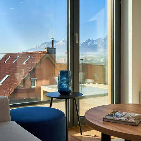 Design Stella Private Pool & 4*