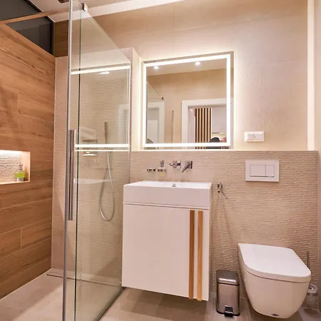 Design Stella Private Pool &