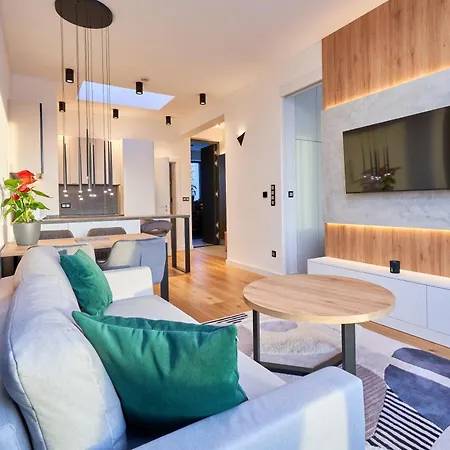 Design Stella Private Pool & Aparthotel