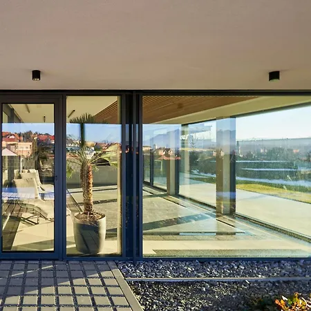 Design Stella Private Pool & Appart hôtel *