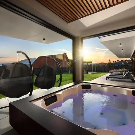 Design Stella Private Pool & Aparthotel Kežmarok