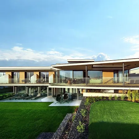 Design Stella Private Pool & 4*