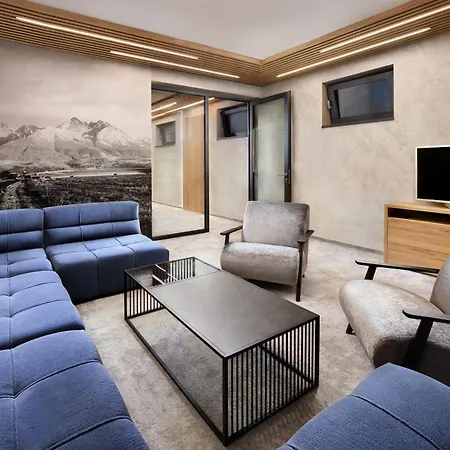 Design Stella Private Pool & 4* Kezmarok