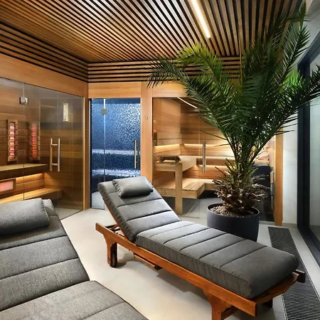 Design Stella Private Pool & Aparthotel Kežmarok